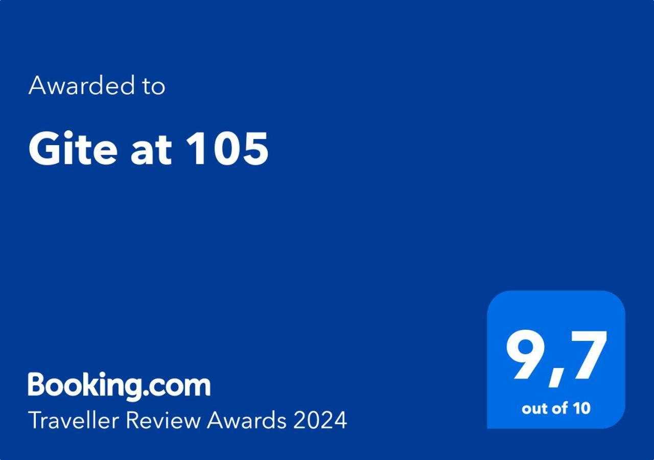 Holiday home At 105