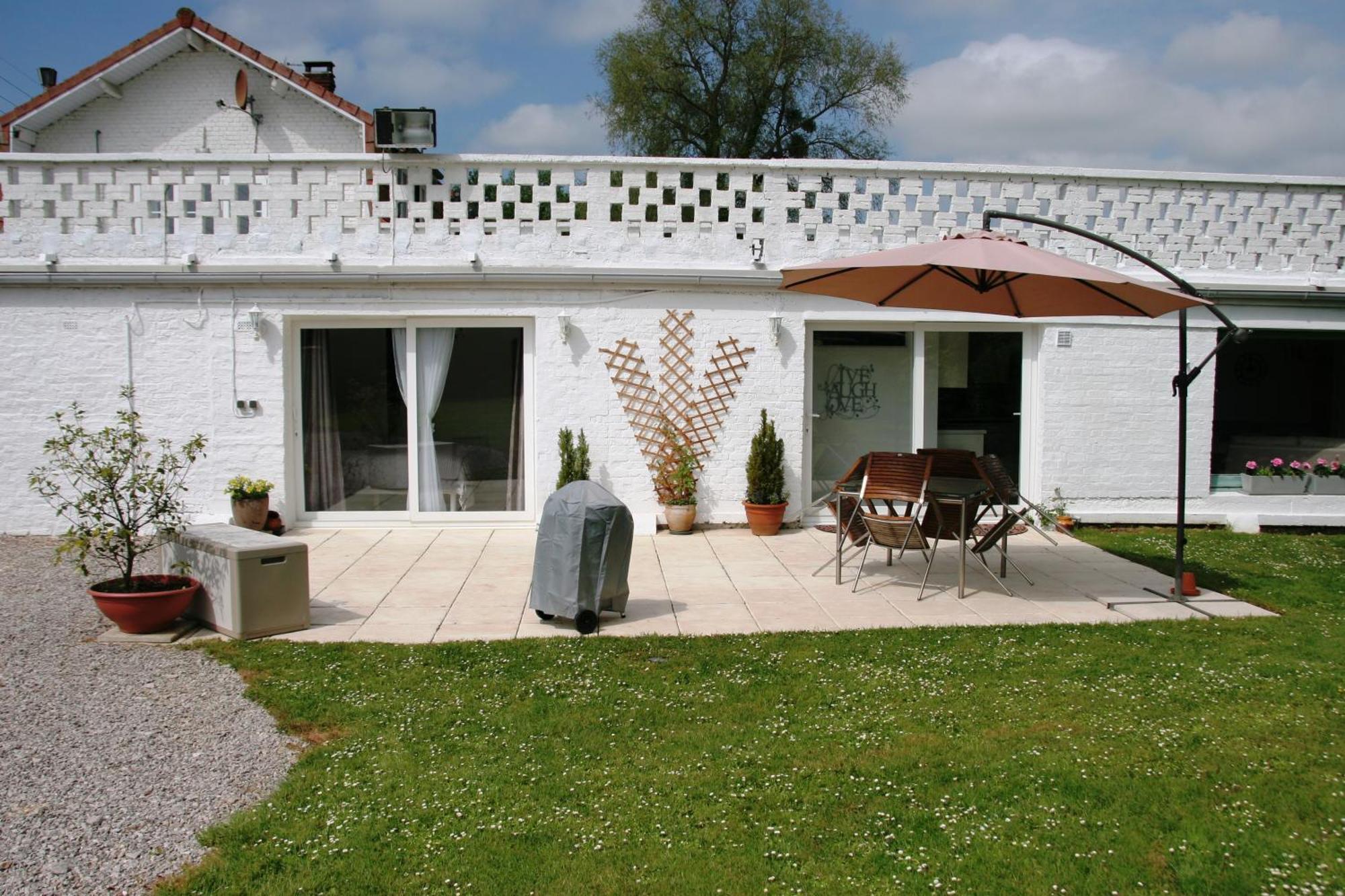 At 105 * Nampont-Saint-Martin